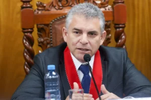 Rafael Vela: “Vizcarra recibió una condena con hechos probados y respetando el debido proceso” Rafael Vela: “Vizcarra recibió una condena con hechos probados y respetando el debido proceso”