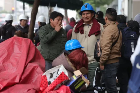 Comisión de Energía y Minas aprueba predictamen que amplía vigencia del REINFO hasta 2027 Comisión de Energía y Minas aprueba predictamen que amplía vigencia del REINFO hasta 2027