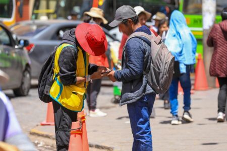 OSIPTEL impuso más de S/184 millones en multas a operadores por venta ambulatoria de chips y faltas al Renteseg