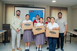 Colegio Sagrado Corazón de Jesús gana la final regional de Generación Debate Piura 2025