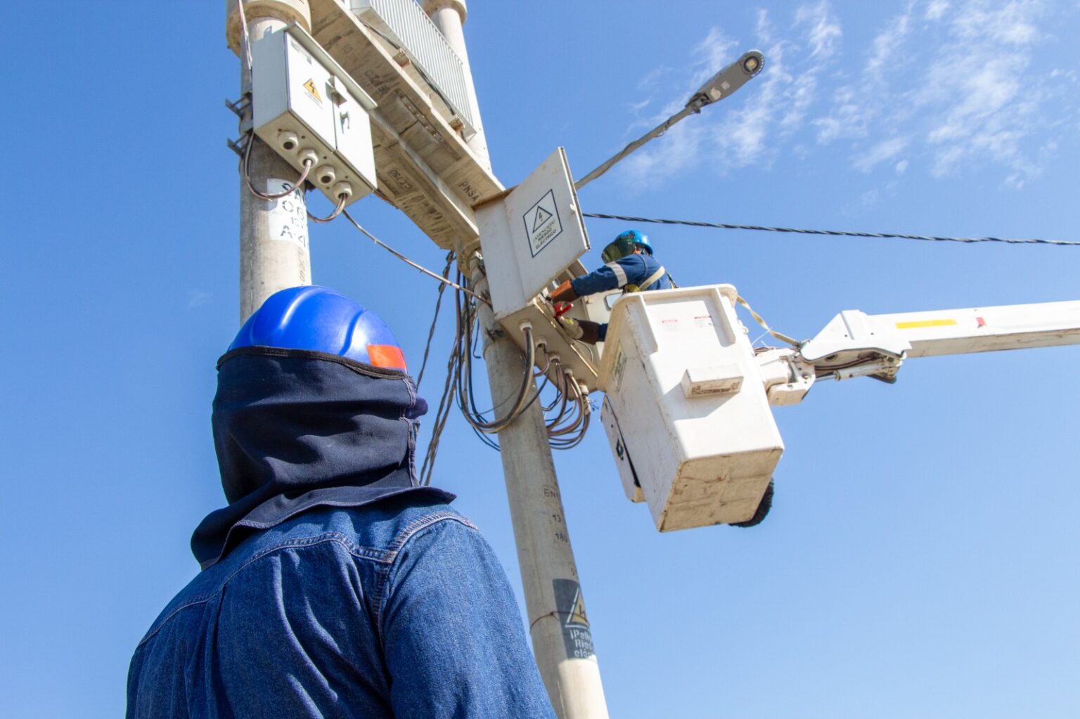 Enosa continúa ejecutando acciones de mantenimiento preventivo y mejora del servicio eléctrico en la región