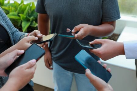 OSIPTEL: más de 538 mil líneas móviles cambiaron de empresa operadora en octubre mediante la portabilidad numérica