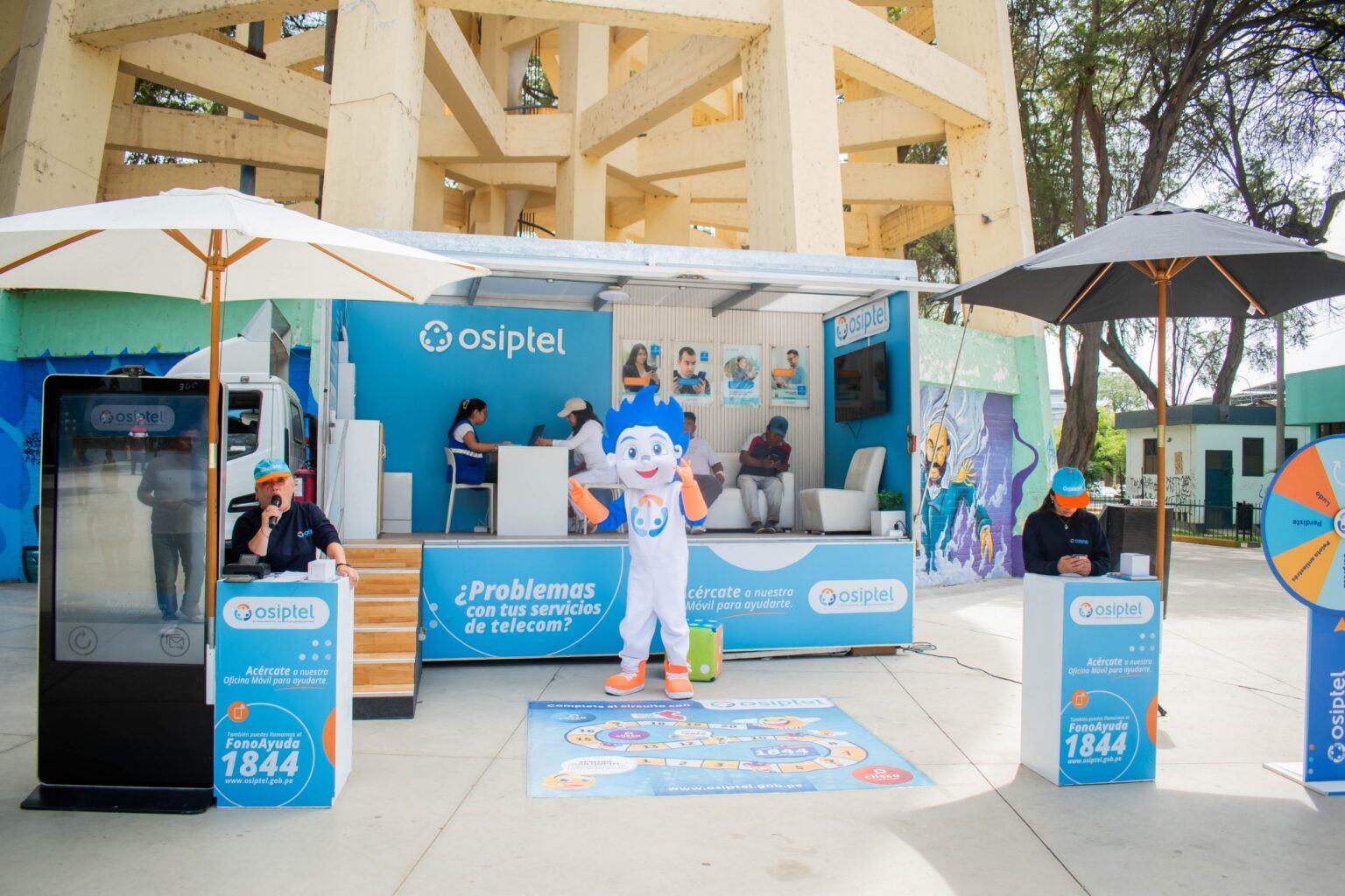 Oficina móvil de OSIPTEL llega a Piura para atender consultas sobre servicios de telecomunicaciones Oficina móvil de OSIPTEL llega a Piura para atender consultas sobre servicios de telecomunicaciones