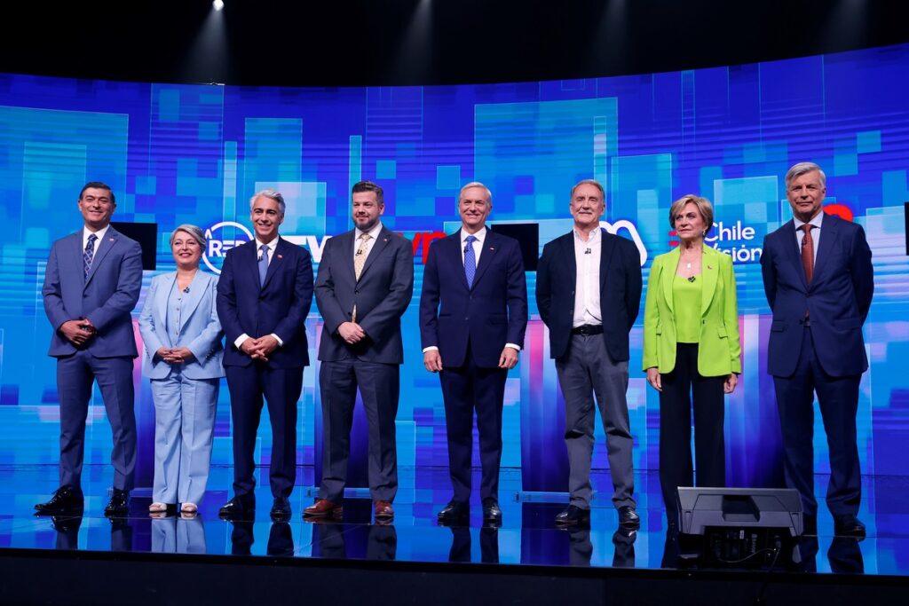 Chile define a su próximo presidente en un ambiente de descontento Chile define a su próximo presidente en un ambiente de descontento