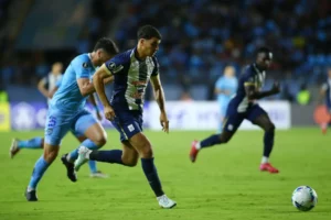 Cienciano recibe a Matías Succar tras préstamo de Alianza Lima