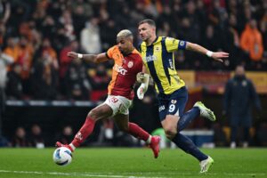 Escándalo de apuestas en Turquía deja 26 detenidos, incluidos 14 futbolistas