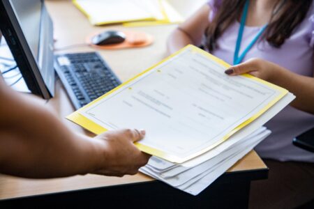 Servicio móvil: así fue el desempeño de las empresas en la atención de reclamos según el ranking del OSIPTEL