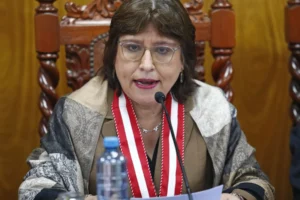 JNJ destituye a Delia Espinoza como fiscal suprema por incumplir resolución sobre Patricia Benavides JNJ destituye a Delia Espinoza como fiscal suprema por incumplir resolución sobre Patricia Benavides