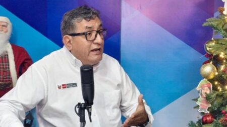 Gobierno descarta privatización de Petroperú y anuncia reordenamiento