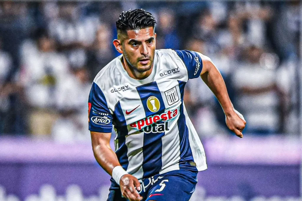 Alianza Lima confirma la salida de Carlos Zambrano tras polémica en pretemporada