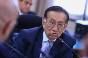 Presidente Balcázar promulgará ley que otorga gratificaciones y CTS a trabajadores CAS