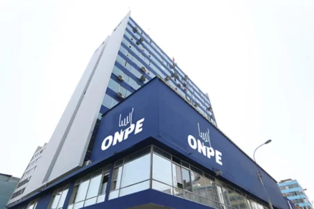 ONPE aclara que nunca realizó un «flash electoral» y explica cómo ver resultados el 12 de abril ONPE aclara que nunca realizó un "flash electoral" y explica cómo ver resultados el 12 de abril