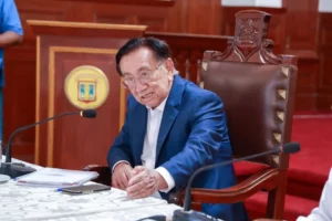 Balcázar anuncia que el voto de confianza del gabinete Arroyo se definiría después de las elecciones del 12 de abril Balcázar anuncia que el voto de confianza del gabinete Arroyo se definiría después de las elecciones del 12 de abril