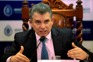 Fiscal Rafael Vela es suspendido nueve meses y anuncia que apelará la decisión