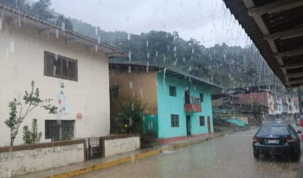 Senamhi alerta que lluvias intensas continuarán durante los próximos 45 días