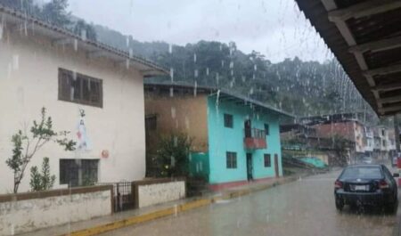Senamhi alerta que lluvias intensas continuarán durante los próximos 45 días