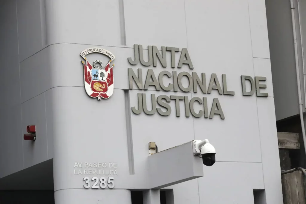 JNJ otorga 10 días a jefe de ONPE, Piero Corvetto, para presentar descargos por investigación