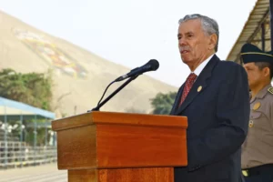 Fernando Rospigliosi: “Al terrorismo hay que combatirlo con decisión y firmeza”