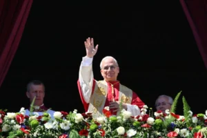 El papa León XIV celebra su primera Pascua como pontífice y llama a "elegir la paz" ante los conflictos en Oriente Medio
