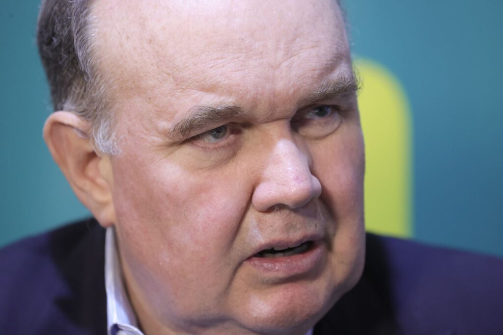 Rafael López Aliaga solicita al JNE suspender proclamación de resultados presidenciales Rafael López Aliaga solicita al JNE suspender proclamación de resultados presidenciales