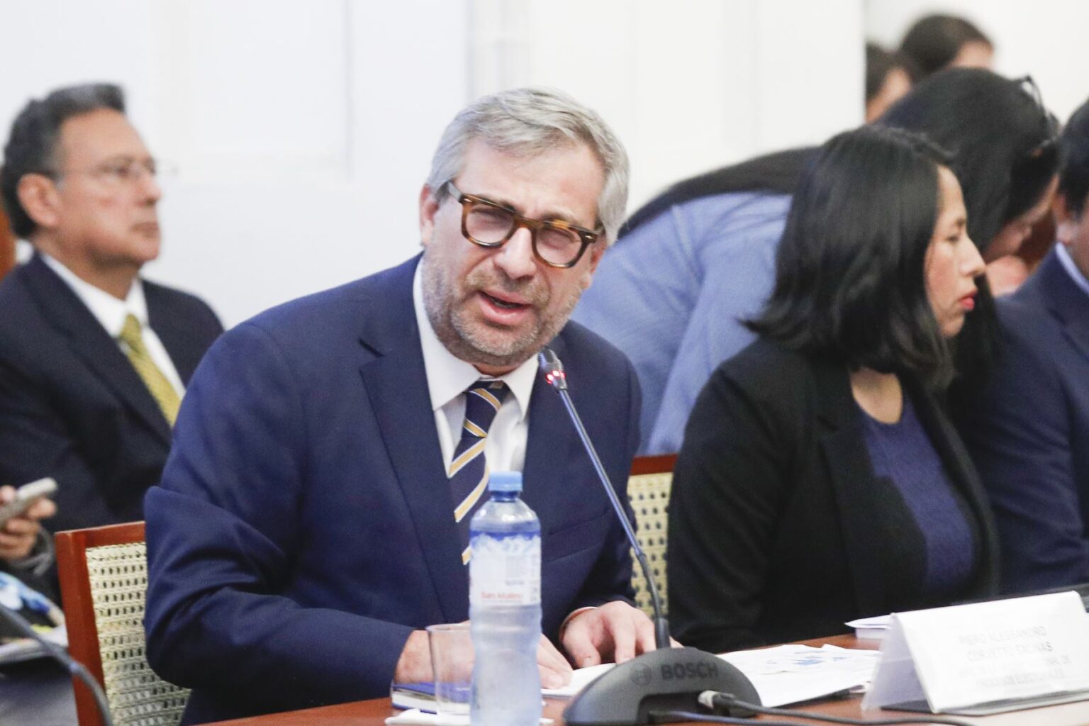 Gremios empresariales piden destitución del jefe de la ONPE ante fallas en elecciones