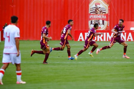 Los Chankas vencen 2-1 a Atlético Grau y se mantienen líderes del Torneo Apertura