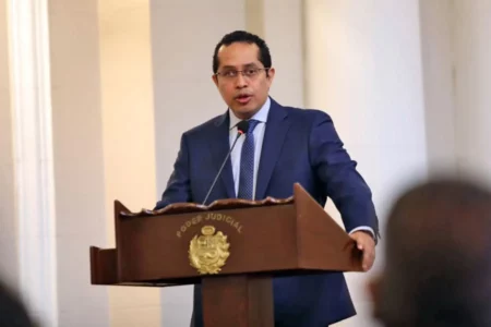 JNE sostiene que problemas logísticos no alteraron resultados de elecciones JNE sostiene que problemas logísticos no alteraron resultados de elecciones