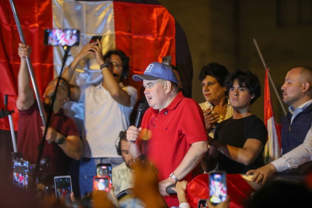 Lista de Renovación Popular en Lima es observada por el JEE por caso de Rafael López Aliaga