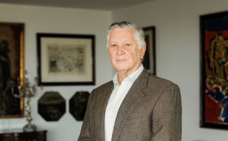 Canciller Carlos Pareja recibe apoyo de exautoridades diplomáticas tras denuncias en su contra