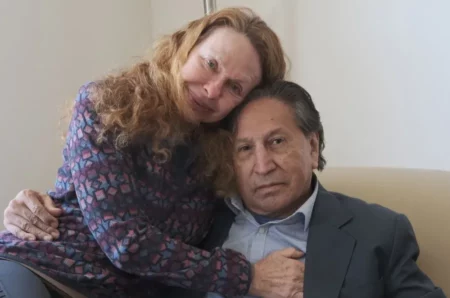 Eliane Karp solicita indulto humanitario para Alejandro Toledo por su estado de salud: «Tengan misericordia» Eliane Karp solicita indulto humanitario para Alejandro Toledo por su estado de salud