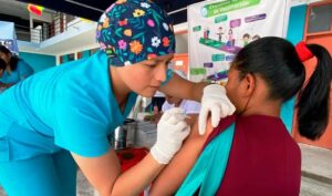 Piura recibirá nuevos lotes de vacunas contra el dengue para reforzar la inmunización Piura recibirá nuevos lotes de vacunas contra el dengue para reforzar la inmunización