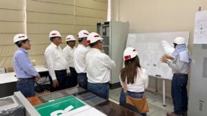 Directivos de FONAFE y Distriluz visitaron proyectos de infraestructura eléctrica en Piura