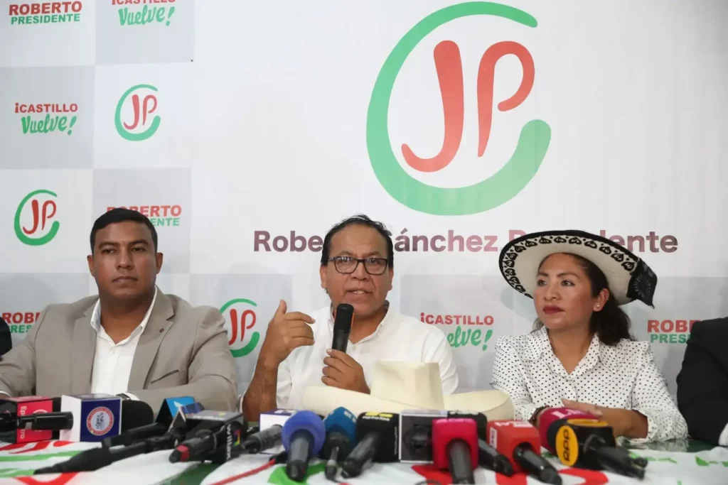 Roberto Sánchez pide aportes a sus seguidores para financiar nulidad de actas electorales: monto asciende los 2 millones Roberto Sánchez pide aportes a sus seguidores para financiar nulidad de actas electorales: monto asciende los 2 millones
