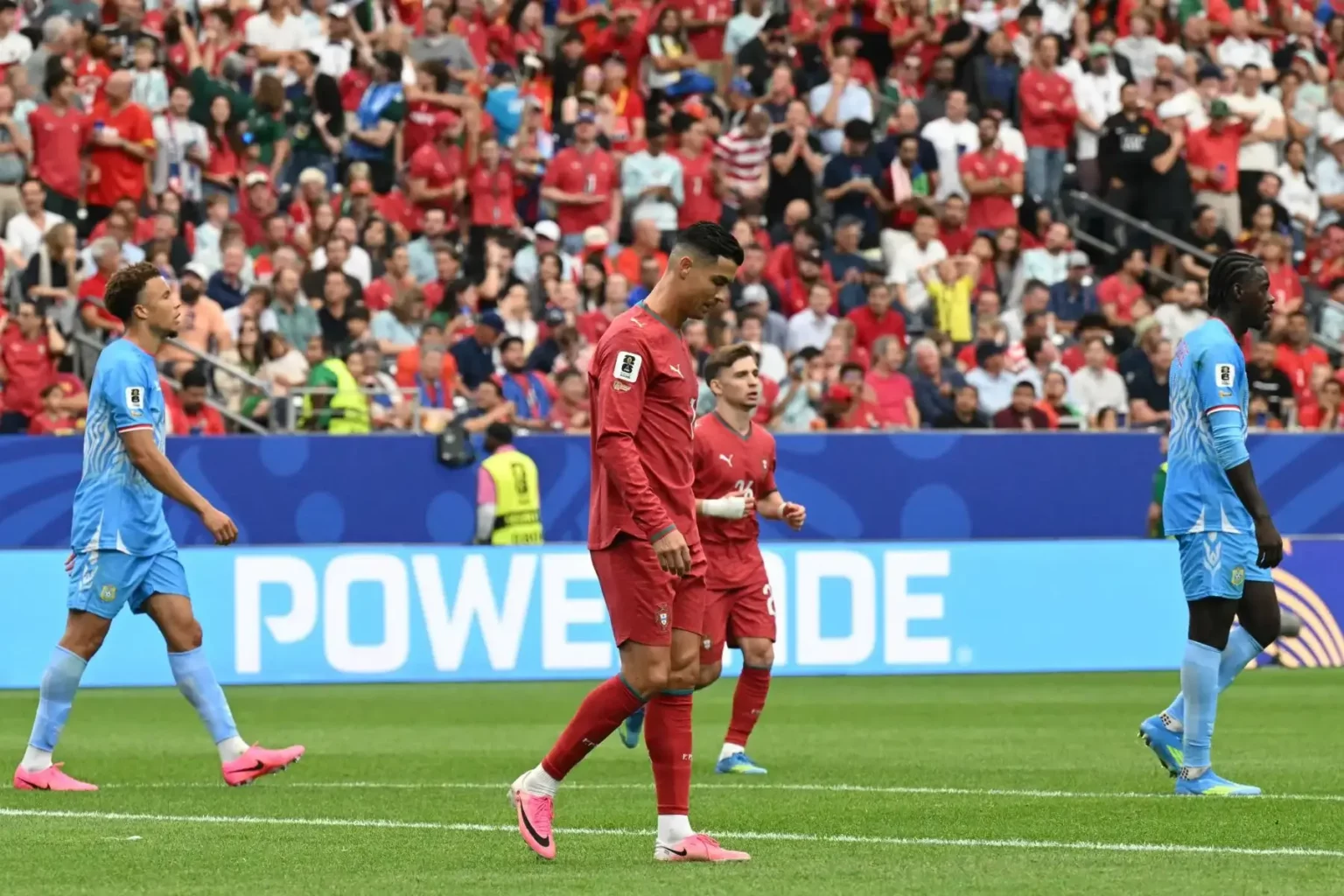 Portugal deja escapar la victoria y empata 1-1 con RD Congo en el Mundial Portugal deja escapar la victoria y empata 1-1 con RD Congo en el Mundial