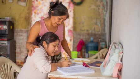 Becarios del Pronabec podrán pausar sus estudios sin perder el beneficio de la beca Becarios del Pronabec podrán pausar sus estudios sin perder el beneficio de la beca