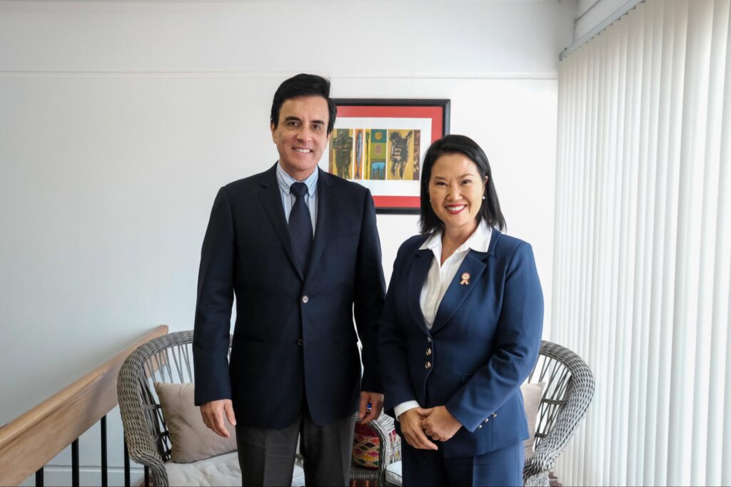 Carlos Espá respaldó plan de Keiko Fujimori para reforzar el control en las cárceles Carlos Espá respaldó plan de Keiko Fujimori para reforzar el control en las cárceles