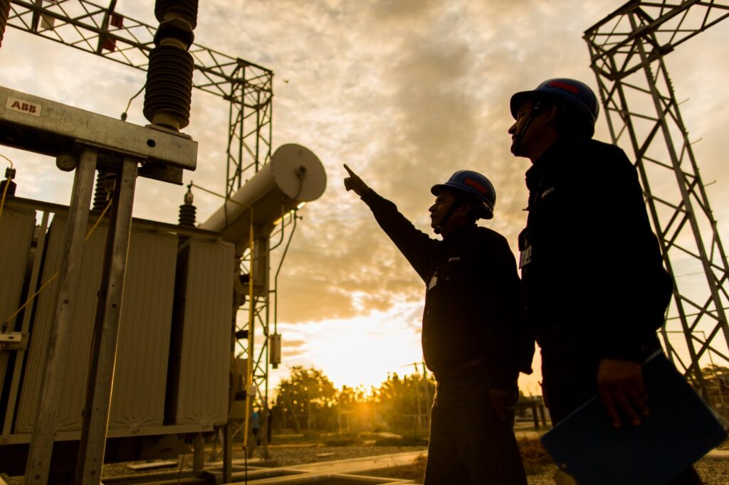 Enosa suspenderá el servicio eléctrico en sectores de Piura el 18 de julio por mejoras en la subestación Piura Centro Enosa suspenderá el servicio eléctrico en sectores de Piura el 18 de julio por mejoras en la subestación Piura Centro