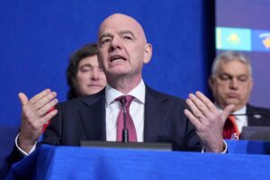 Preparan denuncia ética contra presidente de la FIFA por presunta falta de neutralidad política Preparan denuncia ética contra presidente de la FIFA por presunta falta de neutralidad política