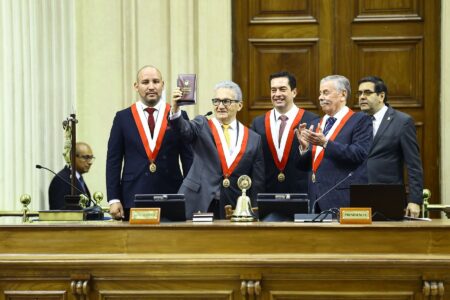 Senado queda instalado para el periodo 2026-2031 tras juramentación de sus 60 integrantes