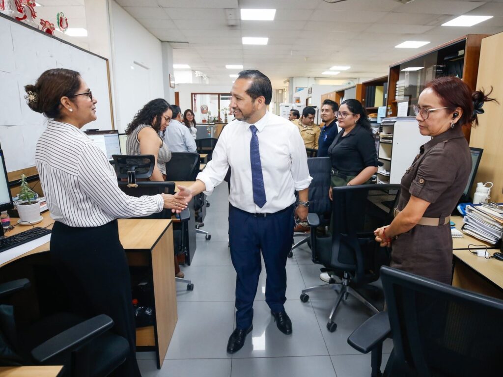 Keiko Fujimori explica la designación de Luis Dyer como ministro de Salud: «El perfil más adecuado era buscar un gran gerente»