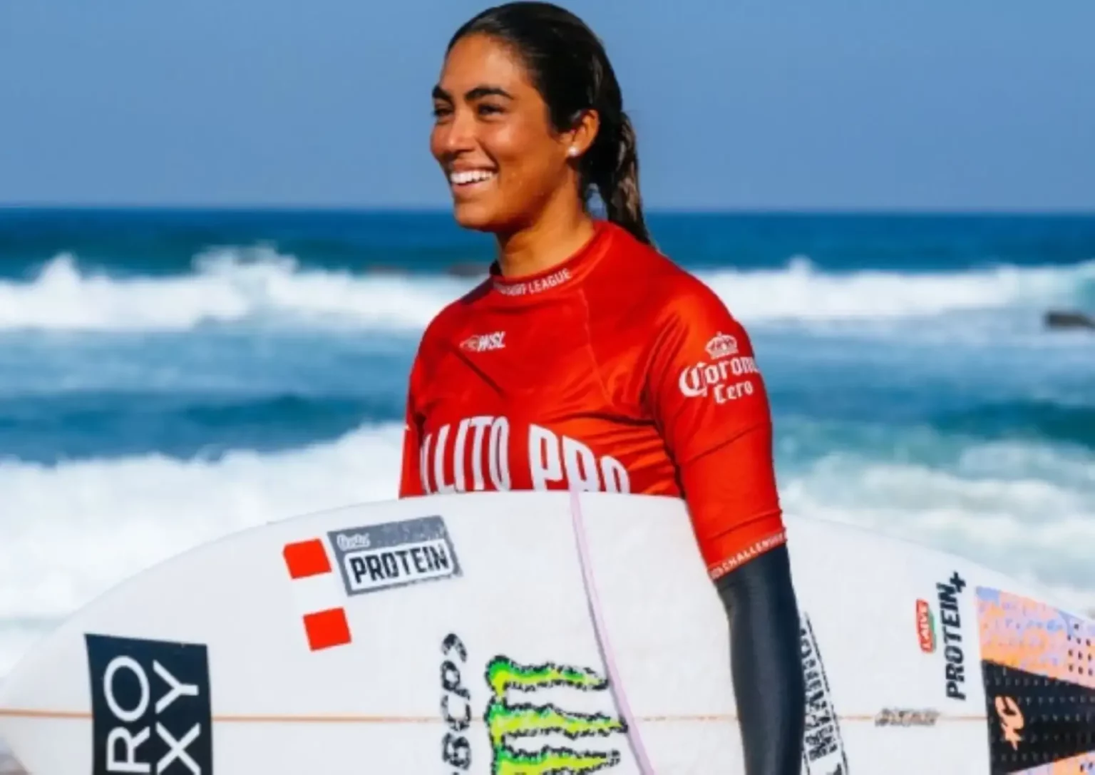 Surfista Sol Aguirre logra el tercer lugar en el Challenger Series de la WSL en Sudáfrica