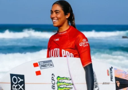 Surfista Sol Aguirre logra el tercer lugar en el Challenger Series de la WSL en Sudáfrica