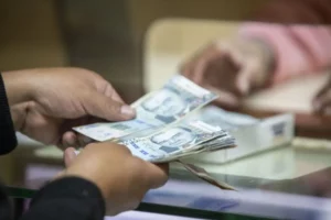 Aguinaldo por Fiestas Patrias 2026: ¿qué trabajadores públicos recibirán S/ 300 en julio?