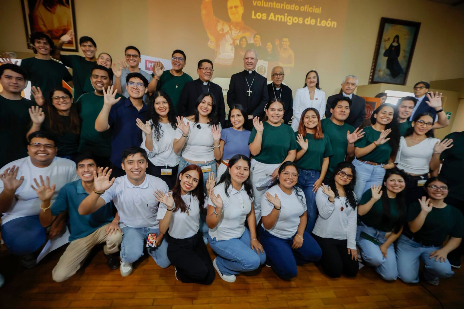 Jóvenes podrán ser voluntarios durante visita del papa al Perú: así puedes registrarte