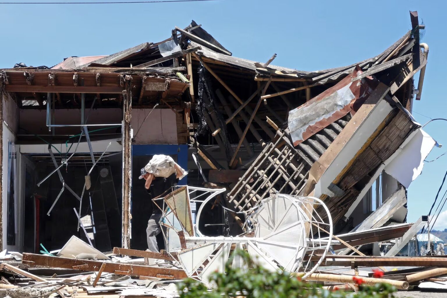 Terremoto en Colombia deja 111 fallecidos y 87 heridos tras sismo de magnitud 7,4