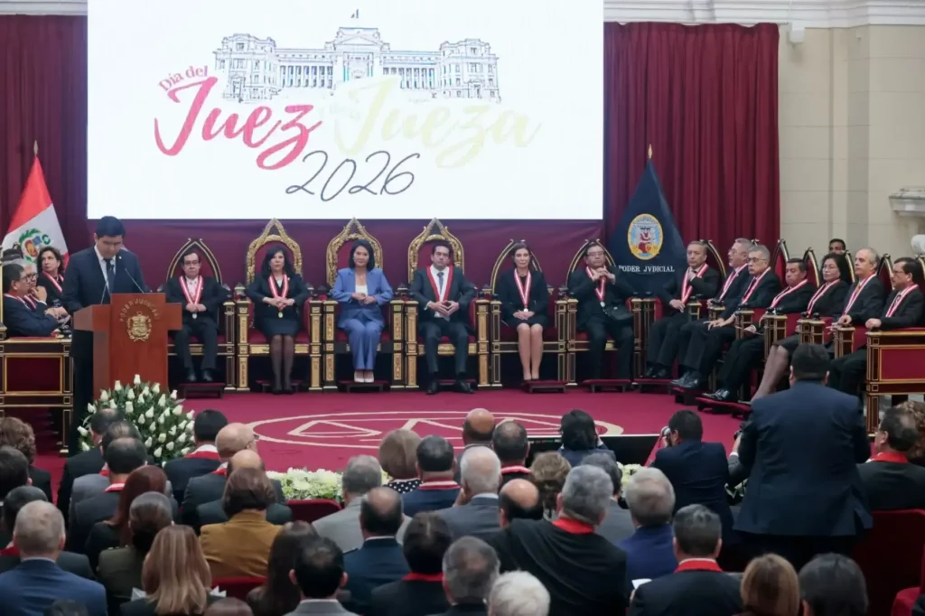 Presidenta Keiko Fujimori reafirma respeto a la independencia del Poder Judicial