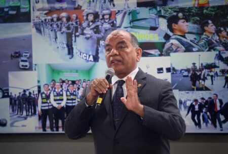 Ministerio del Interior adelantará reforma de la Policía Nacional sin esperar las facultades