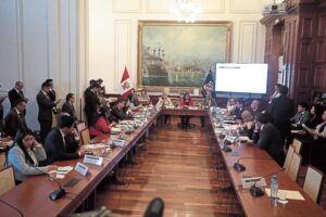 Comisión de Constitución plantea archivar pedido de facultades del Ejecutivo