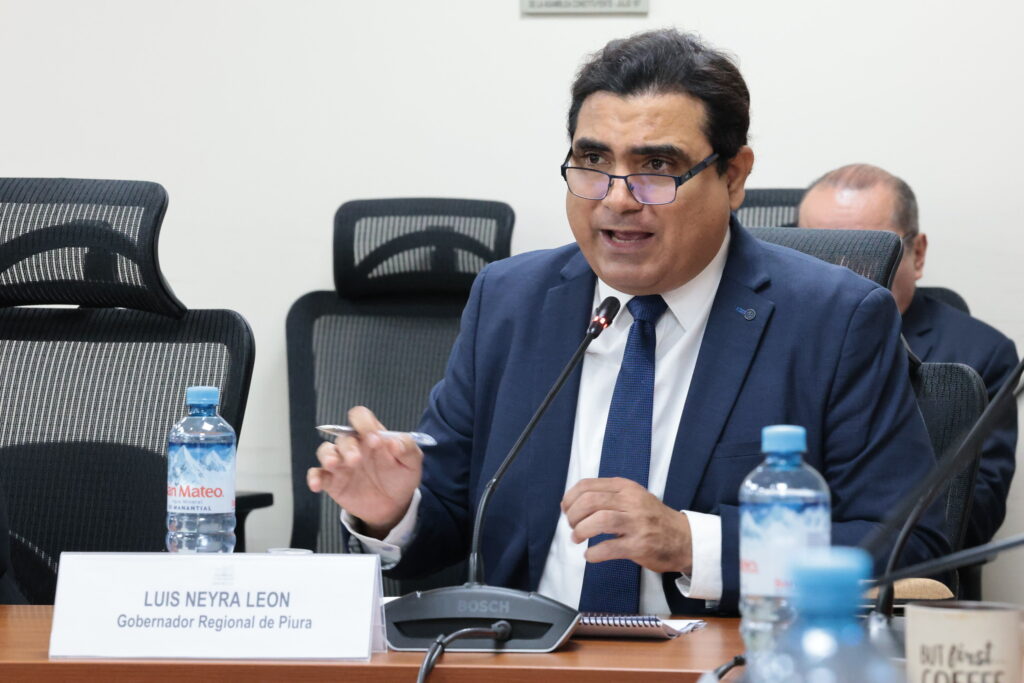 Luis Neyra solicita restituir S/ 282,9 millones para obras en Piura