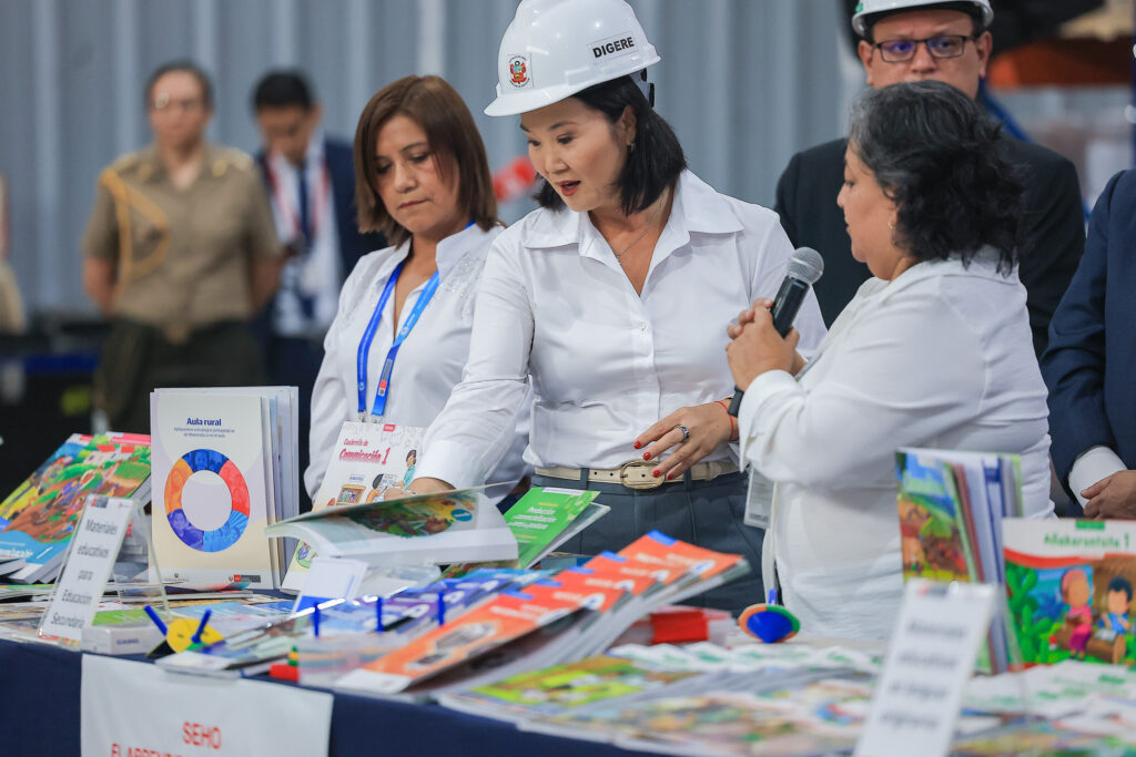 Keiko Fujimori anuncia revisión de textos escolares para el Año Escolar 2027: «Sin ningún tipo de ideología»